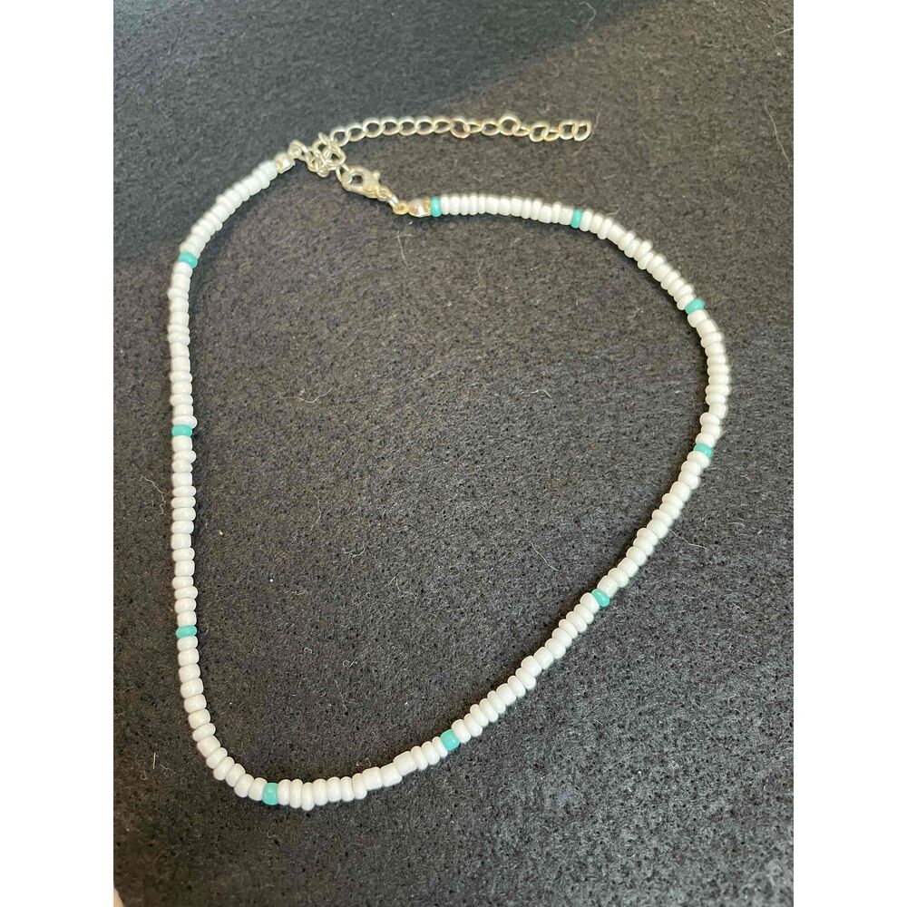 Handmade White Turquoise Beaded Adjustable Lobster Clasp Choker Necklace